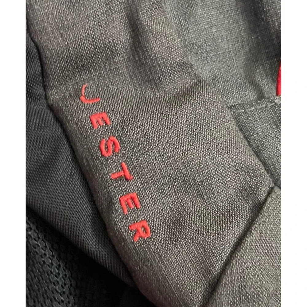 The North Face Jester‎ Backpack Black Red FlexVent 19